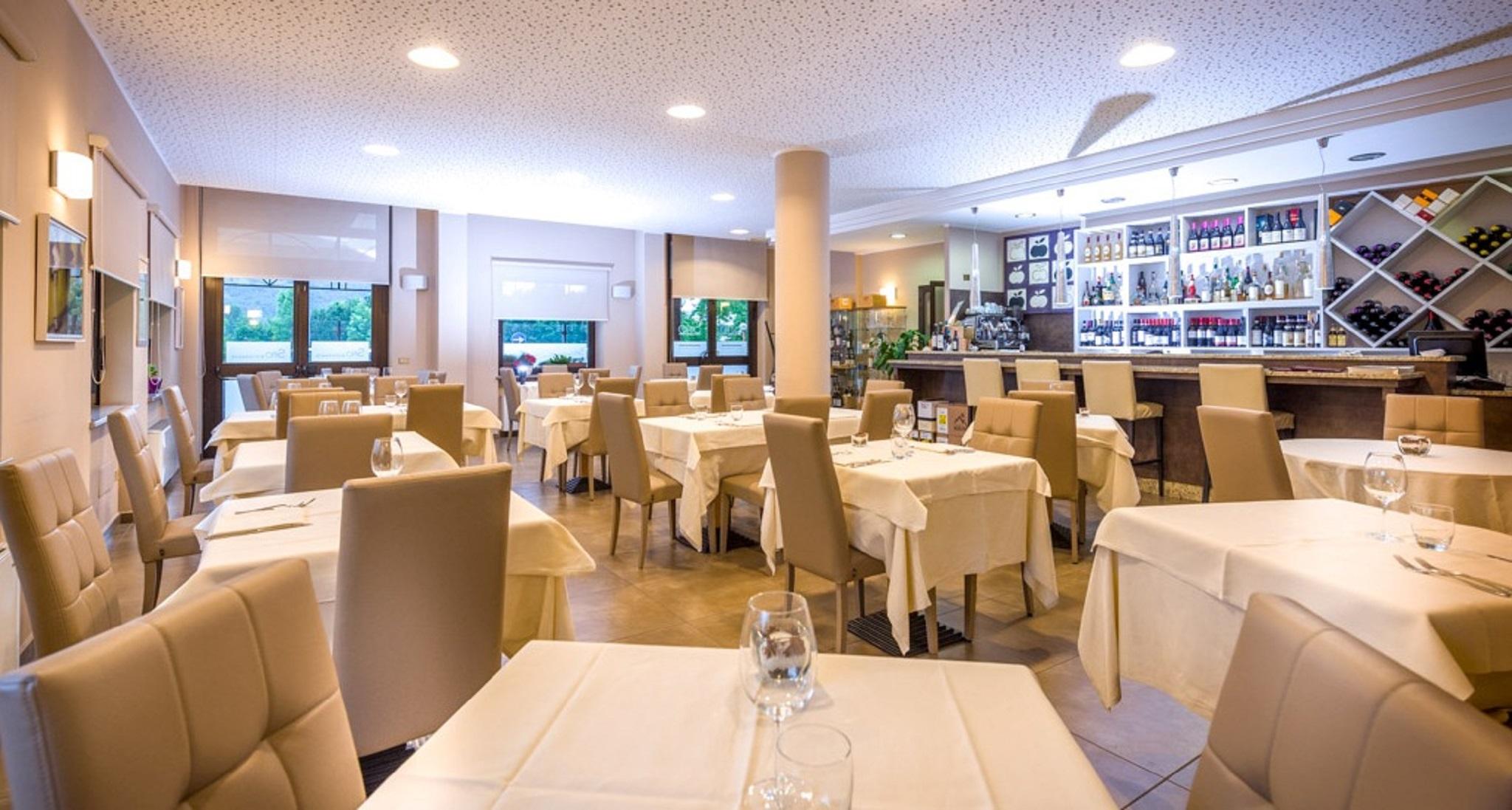 Hotel Des Alpes Rosta ภายนอก รูปภาพ